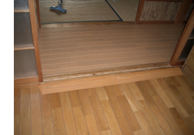 �i������